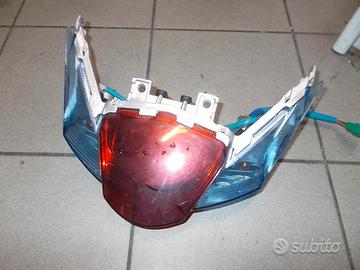 K-XCT 125: faro radiatore carena frecce pompa