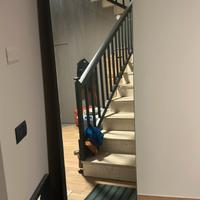 Specchio con base self-standing