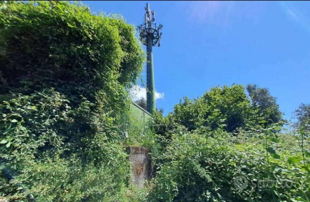 Immobile in asta di 1968 m² a Avegno - Vista 2