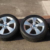 Cerchi e gomme 225 45 17