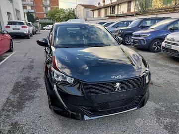 Peugeot 208 motore elettrico 136 CV Allure Pack KM