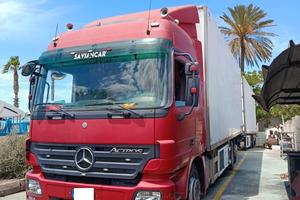 Mercedes Benz