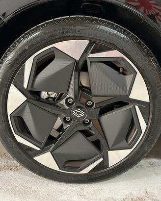 Gomme continental 205/45 r18