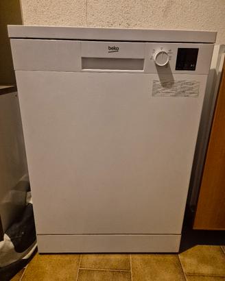 Lavastoviglie Beko 
