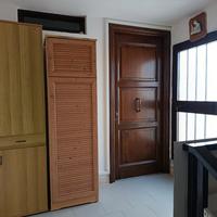 Camera indipendente vista lago