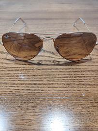 Occhiali a goccia Ray-Ban 