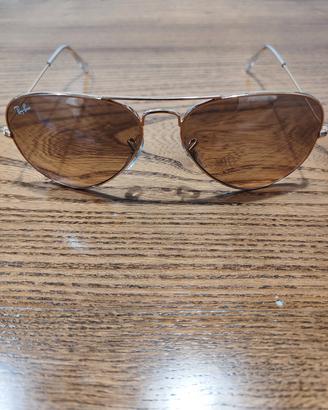 Occhiali a goccia Ray-Ban 