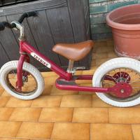 Bici senza pedali Trybike balance bike bambino