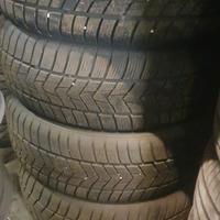 Gomme Invernali 215 55 r18