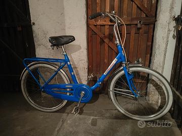 bicicletta pieghevole tipo Graziella 