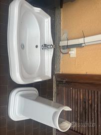 Lavandino con colonna bagno