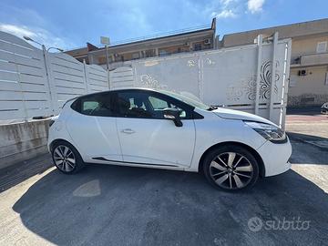 Renault Clio costume nazionale 2015 200.000 Km