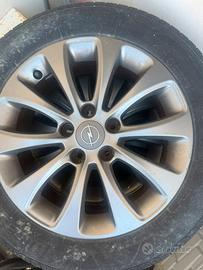 Cerchi in lega da 16 Opel