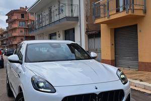 Maserati GRECALE - GT - HYBRID. 