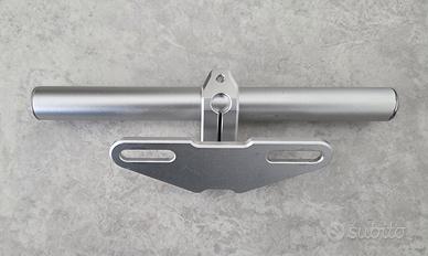 Supporto universale manubrio moto GIVI
