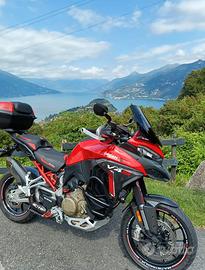 Ducati Multistrada V4S *FULL CARBON*, da vetrina