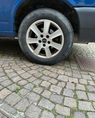 Cerchi e gomme t4 205/65/16