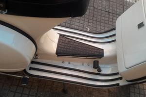 Vespa PX 125 senza frecce