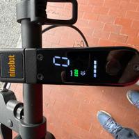 Segway Ninebot Max G30 – come nuovo, solo 45 km