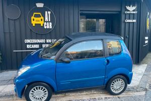 Minicar Aixam City blue edition