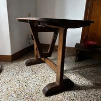Tavolo pieghevole in legno massiccio