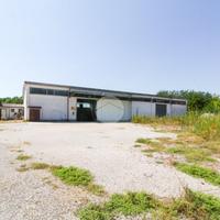 CAPANNONE A CANNETO SULL'OGLIO