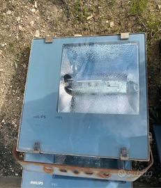Fari philips 400 w ioduri metallici