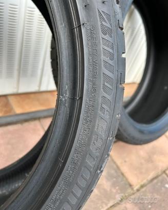 2 Gomme Brdgestone 245/35/18