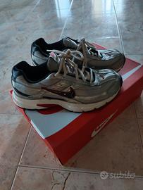 scarpe NIKE