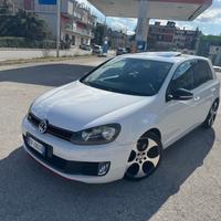 Volkswagen Golf GTI 2.0 TSI 5p.