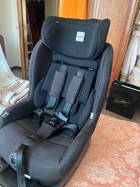 Seggiolino auto peg perego
