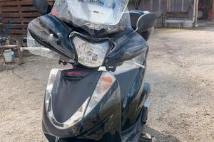 HONDA  SH 300i