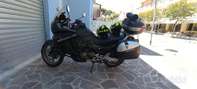 Honda Varadero 1000 del '99 iscritta FMI epoca 