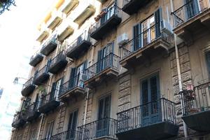 Camera in studio professionale zona via R. Settimo