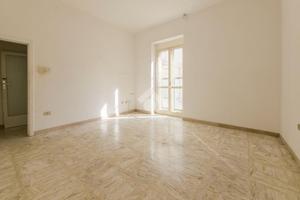 3 LOCALI A MANFREDONIA