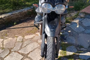 Moto Guzzi V 85 strada