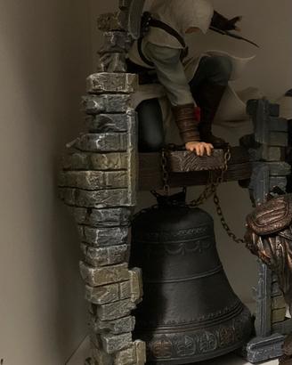 Assassin’s Creed Altair statue collector