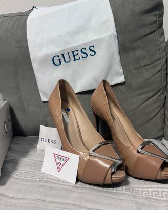 Scarpe con tacco