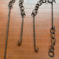 Catene antiche per camino