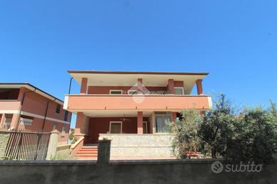 CASA INDIPENDENTE A ISOLA DI CAPO RIZZUTO