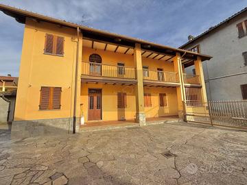 CASA INDIPENDENTE CON GIARDINO
