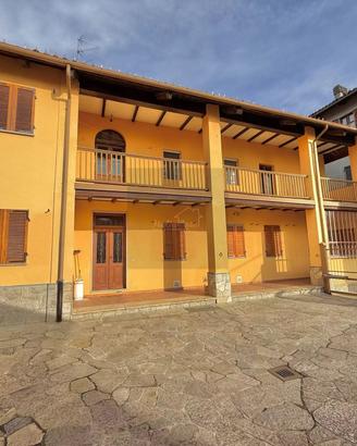 CASA INDIPENDENTE CON GIARDINO
