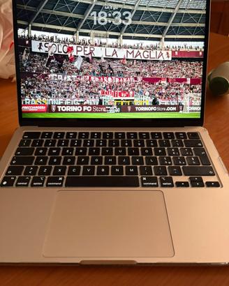 Mackbook Air 13’’ M3 2024