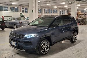 Jeep Compass 1.5 T4 Turbo mhev e-Hybrid Summit DCT