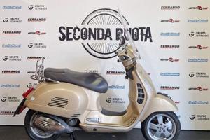 Vespa 300 GTS