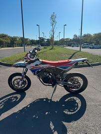 FANTIC PERFORMANCE 125 4T