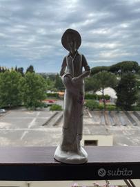 Statuina in Porcellana Capo Di Monte