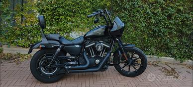 Harley Davidson Sportster 883 iron 