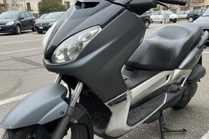 Yamaha XMax