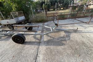 Carrello motodacqua